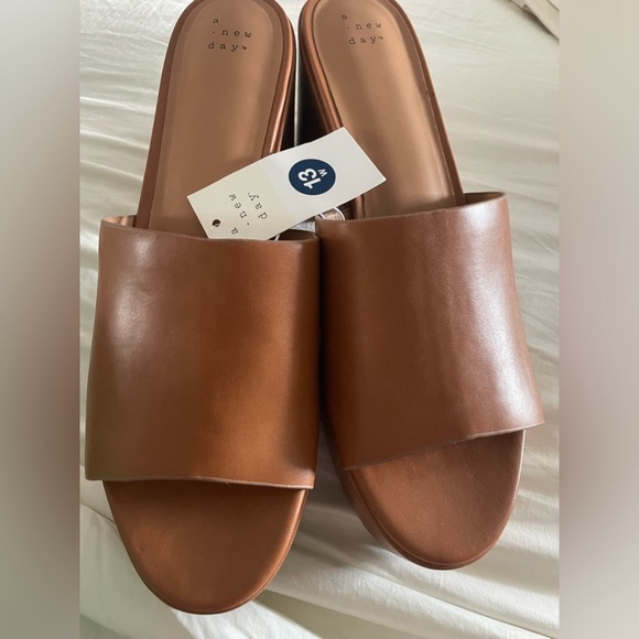 NWT-4 Inch Brown A NEW DAY HEELS⭐️ - Picture 1 of 8
